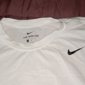 Mens long sleeve Nike dri fit shirt